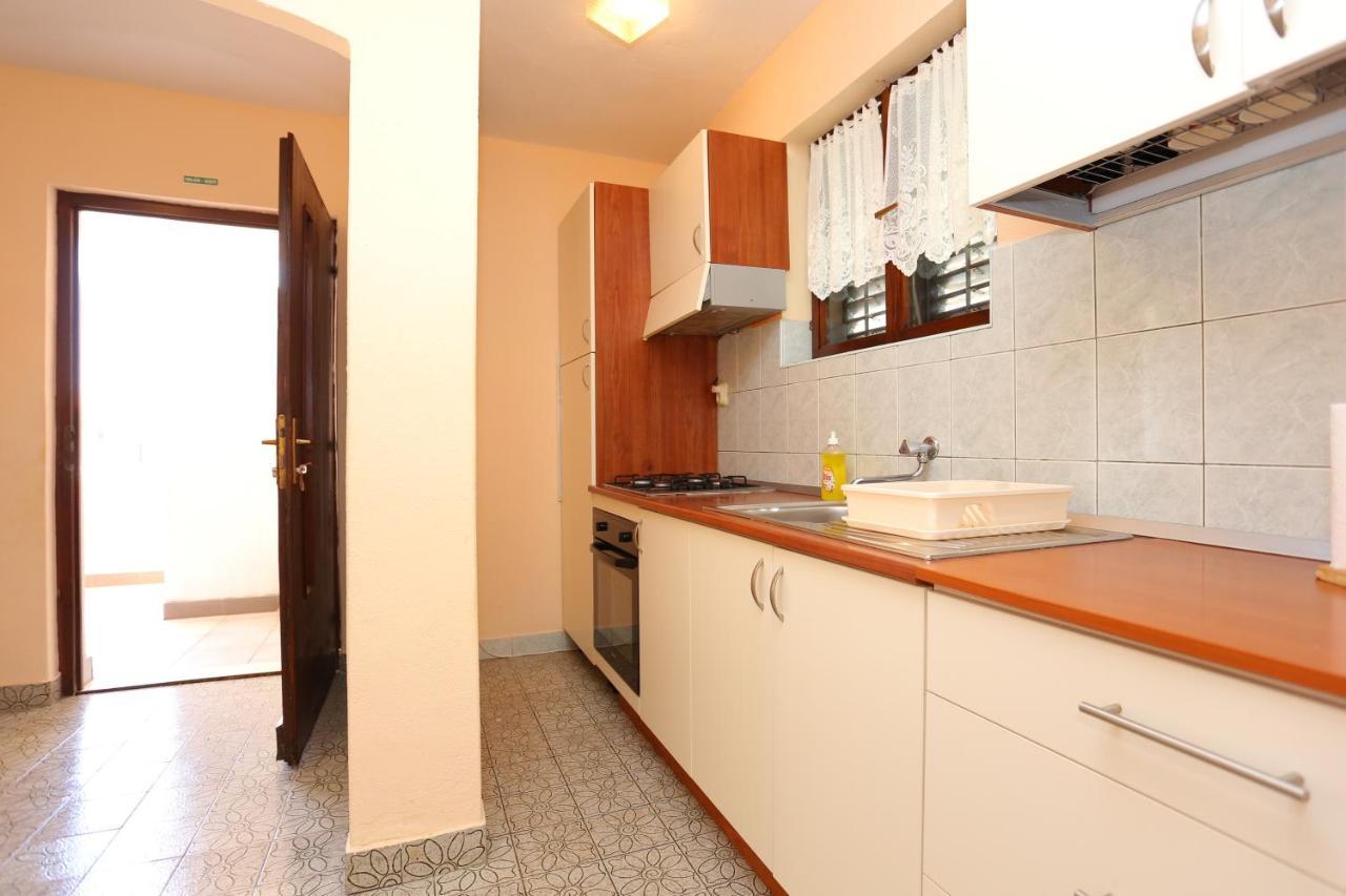 Apartments By The Sea Slatine, Ciovo - 16131 Exterior photo
